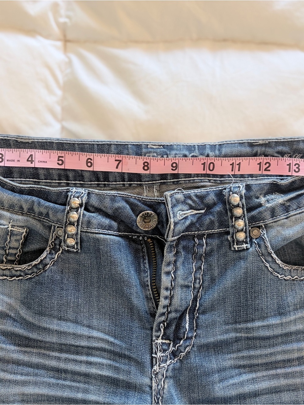 Cowgirl Tuff Whip It Good II Bootcut Jeans with Side Stitching W29 L35 - Picture 3 of 7